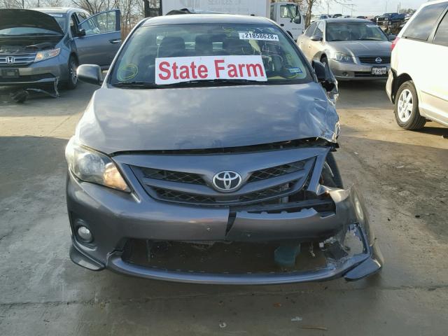 5YFBU4EE0DP155894 - 2013 TOYOTA COROLLA BA GRAY photo 9