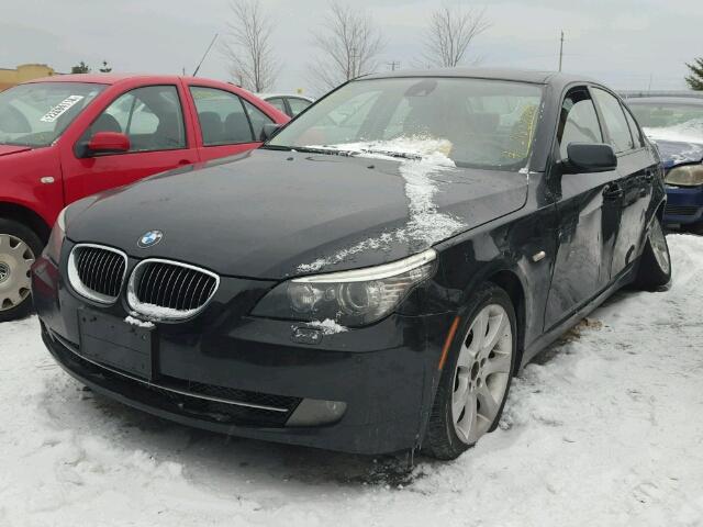 WBANV93528CW56047 - 2008 BMW 535 XI Czarny zdjęcie 2