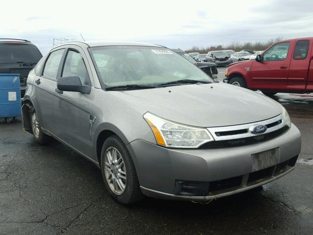 1FAHP35N98W109768 - 2008 FORD FOCUS SE GRAY photo 1