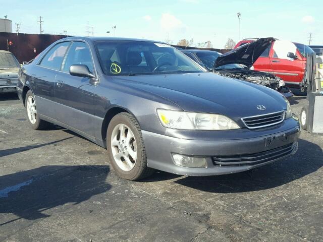 JT8BF28G110307827 - 2001 LEXUS ES 300 GRAY photo 1