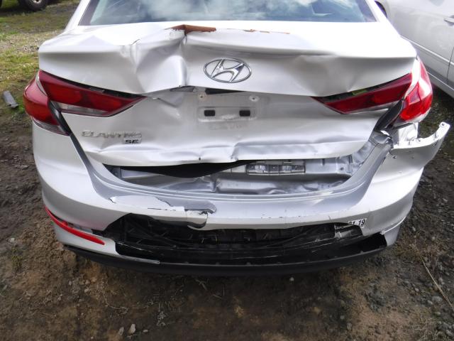 5NPD74LF3HH152888 - 2017 HYUNDAI ELANTRA SE SILVER photo 9