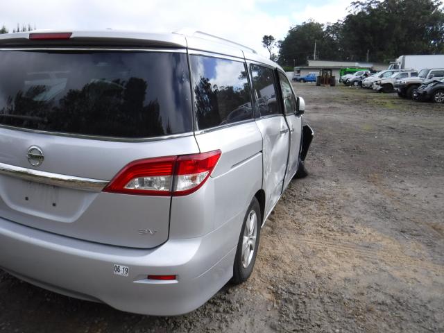 JN8AE2KP1H9170231 - 2017 NISSAN QUEST S SILVER photo 4