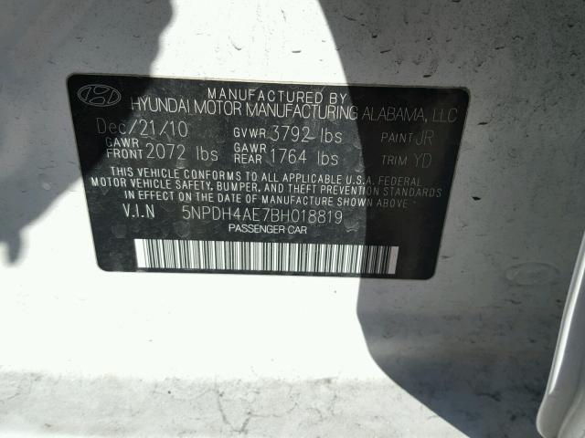 5NPDH4AE7BH018819 - 2011 HYUNDAI ELANTRA GL WHITE photo 10