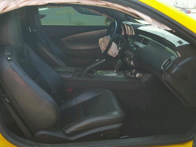 2G1FC1EV6A9220870 - 2010 CHEVROLET CAMARO LT YELLOW photo 5