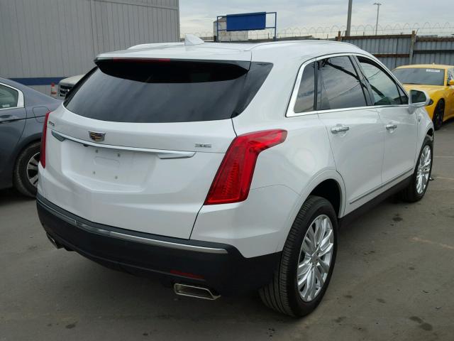 1GYKNCRS1HZ101873 - 2017 CADILLAC XT5 PREMIU WHITE photo 4