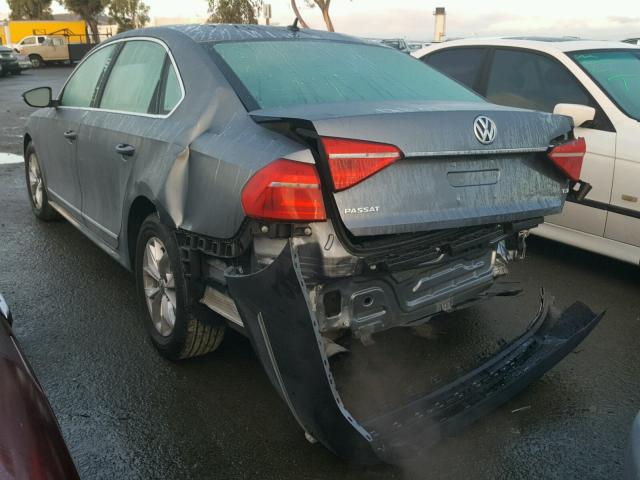 1VWAT7A39GC030469 - 2016 VOLKSWAGEN PASSAT S رمادي صورة 3