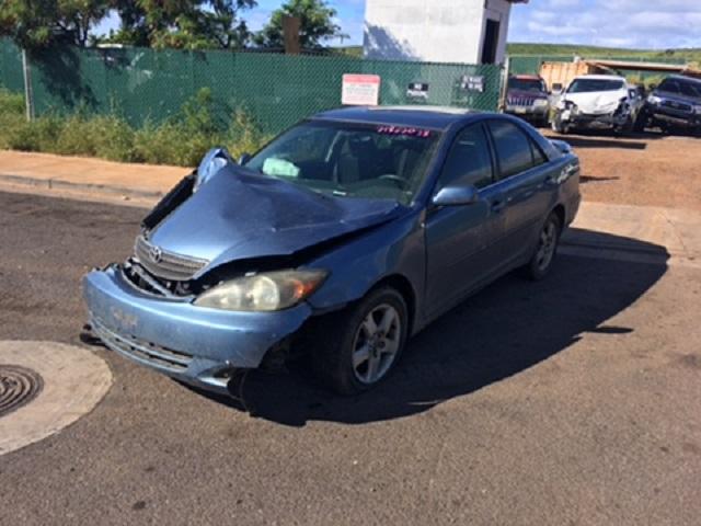 JTDBF30K430143869 - 2003 TOYOTA CAMRY LE BLUE photo 2