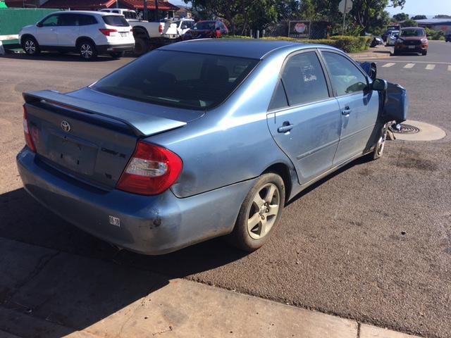 JTDBF30K430143869 - 2003 TOYOTA CAMRY LE BLUE photo 4