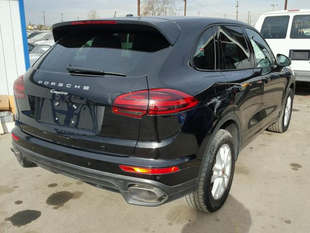 WP1AA2A2XGLA08837 - 2016 PORSCHE CAYENNE BLACK photo 4