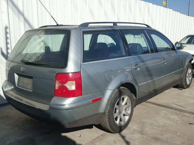 WVWVD63B44E278015 - 2004 VOLKSWAGEN PASSAT GLS GRAY photo 4