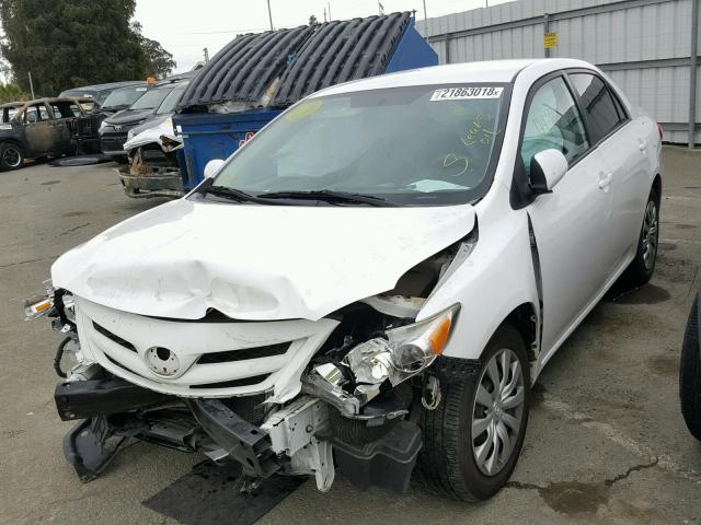 2T1BU4EE3CC827266 - 2012 TOYOTA COROLLA BA WHITE photo 2