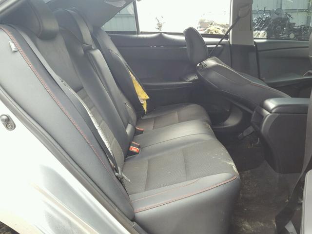 4T1BF1FK5HU709304 - 2017 TOYOTA CAMRY LE ვერცხლისფერი ფოტო 6