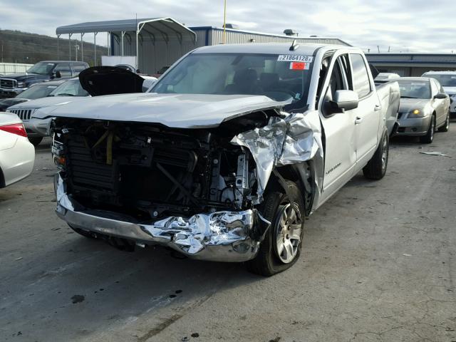 3GCPCREH0JG189089 - 2018 CHEVROLET SILVERADO SILVER photo 2