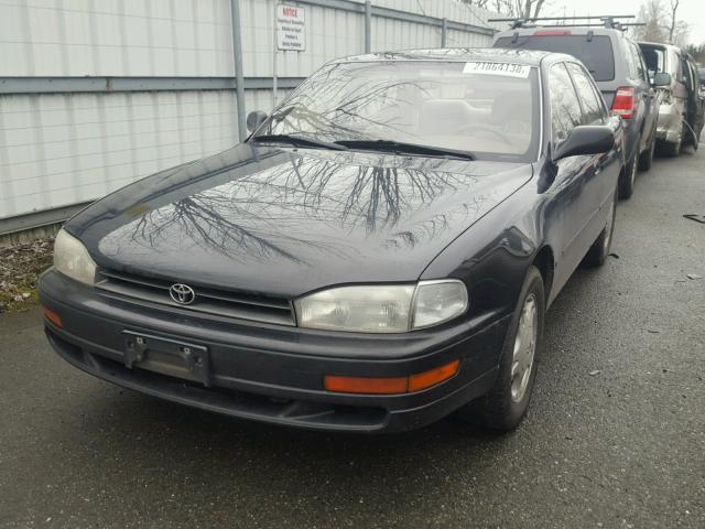 JT2GK13E4R0013409 - 1994 TOYOTA CAMRY XLE BLACK photo 2