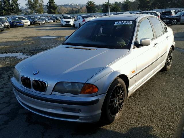 WBAAV33431FU91780 - 2001 BMW 325 I SILVER photo 2