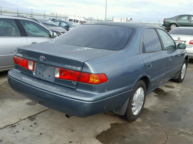 4T1BF22K2YU933996 - 2000 TOYOTA CAMRY LE მწვანე ფოტო 4