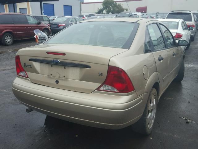 1FAHP34302W204713 - 2002 FORD FOCUS SE TAN photo 4