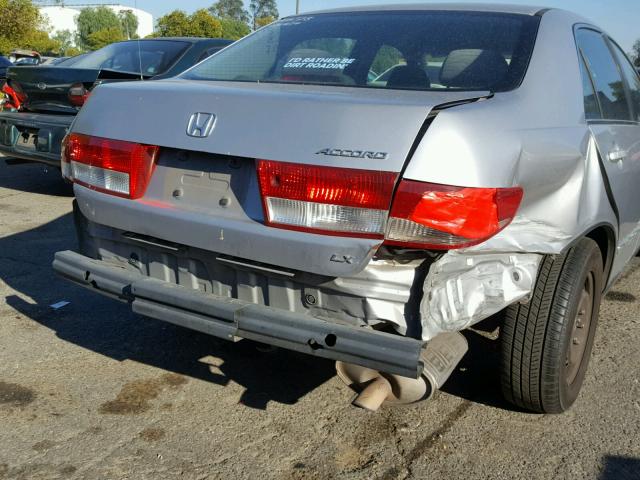 JHMCM56364C033152 - 2004 HONDA ACCORD LX SILVER photo 9