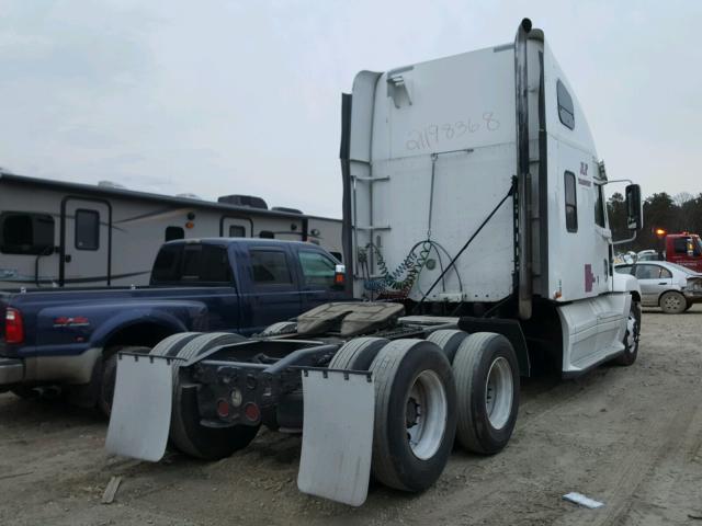 1FUJBBCK39LAC2178 - 2009 FREIGHTLINER CONVENTION WHITE photo 4