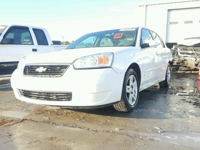 1G1ZT58N98F112244 - 2008 CHEVROLET MALIBU LT WHITE photo 2