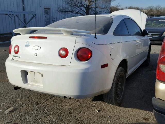 1G1AL18F687252728 - 2008 CHEVROLET COBALT LT WHITE photo 4