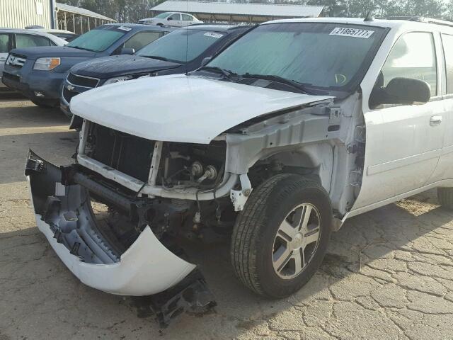 1GNDS13S372192891 - 2007 CHEVROLET TRAILBLAZE WHITE photo 9