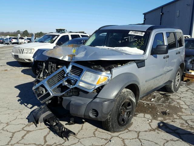 1D8GT28K98W100518 - 2008 DODGE NITRO SXT SILVER photo 2