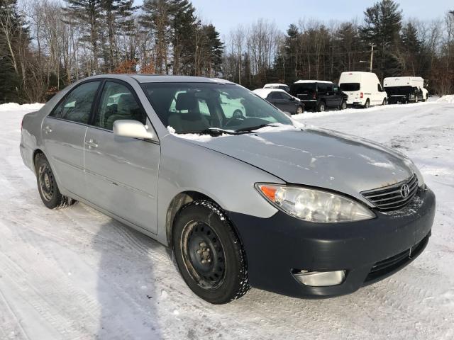 4T1BE30K45U580880 - 2005 TOYOTA CAMRY LE SILVER photo 3