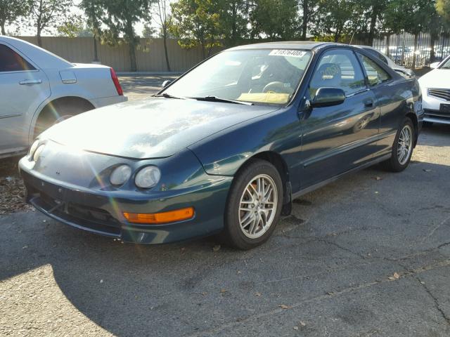 JH4DC4365WS003424 - 1998 ACURA INTEGRA GS GREEN photo 2