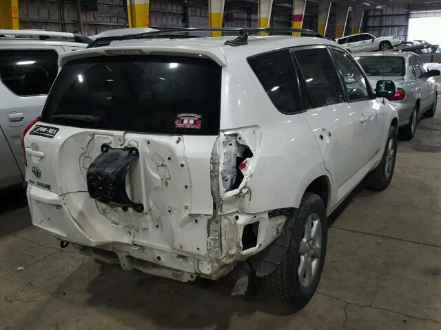 JTMZD31V375045244 - 2007 TOYOTA RAV4 LIMIT WHITE photo 4