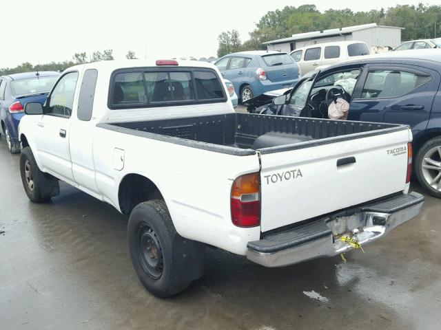 4TASM92N1YZ586138 - 2000 TOYOTA TACOMA XTR WHITE photo 3