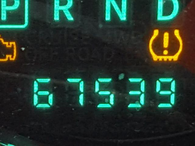 1C4BJWFG6CL166832 - 2012 JEEP WRANGLER U MAROON photo 8