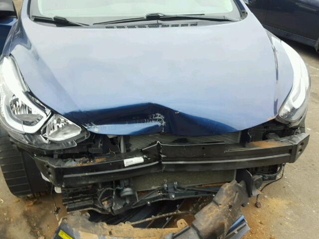 5NPDH4AE9GH655752 - 2016 HYUNDAI ELANTRA SE BLUE photo 9