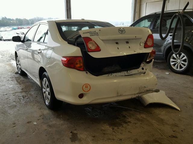 1NXBU40E99Z098088 - 2009 TOYOTA COROLLA BA WHITE photo 3