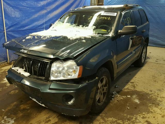 1J4GR48K35C698279 - 2005 JEEP GRAND CHER GREEN photo 2