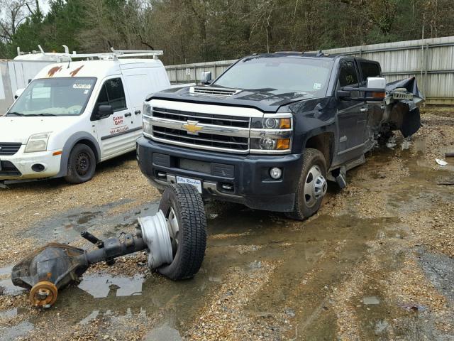 1GC4K1EY3JF135794 - 2018 CHEVROLET SILVERADO BLUE photo 2