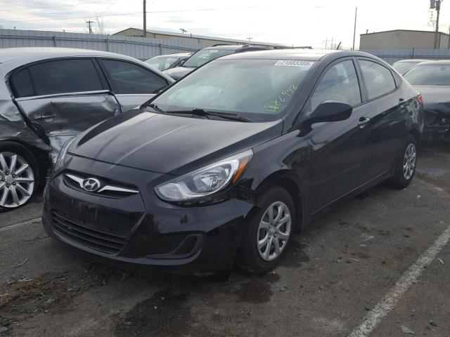 KMHCT4AE0DU586148 - 2013 HYUNDAI ACCENT GLS BLACK photo 2