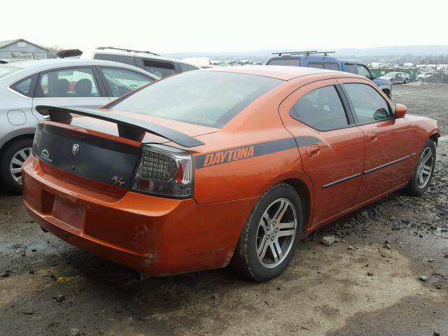 2B3KA53H66H260137 - 2006 DODGE CHARGER R/ ORANGE photo 4