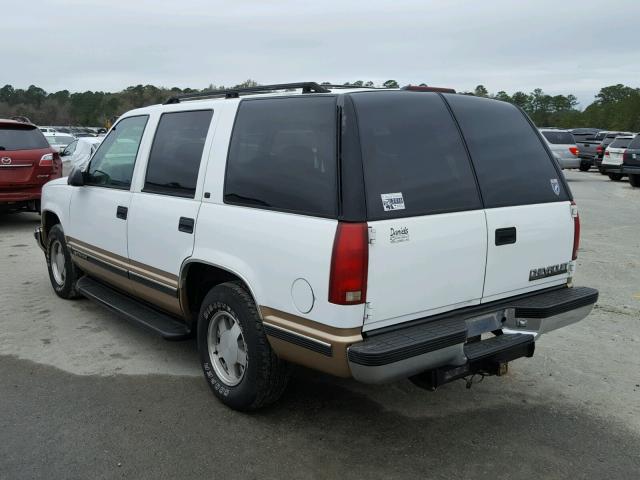 1GNEC13R7XJ545640 - 1999 CHEVROLET TAHOE C150 WHITE photo 3