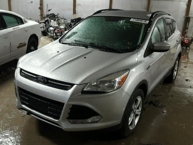 1FMCU9G99GUB56532 - 2016 FORD ESCAPE SE SILVER photo 2