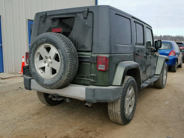 1J4GA59158L565496 - 2008 JEEP WRANGLER U GREEN photo 4