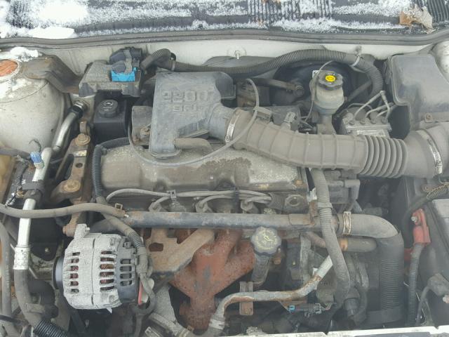 1G1JC524427455395 - 2002 CHEVROLET CAVALIER B WHITE photo 7