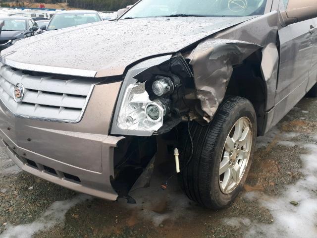 1GYEE637660217686 - 2006 CADILLAC SRX GRAY photo 9