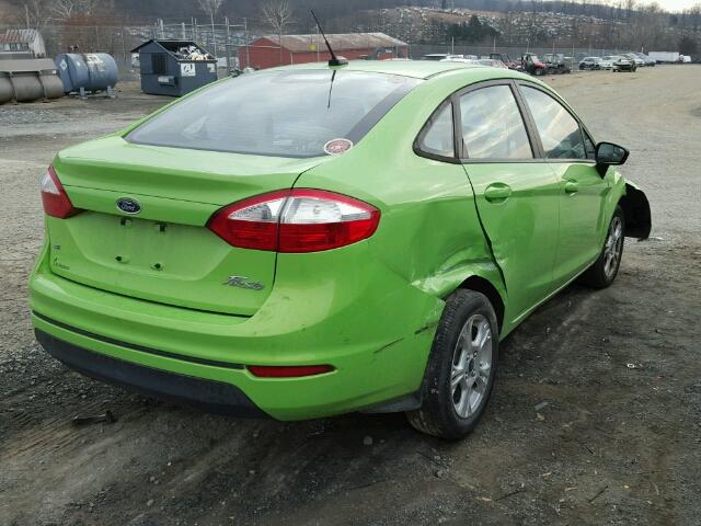 3FADP4BJ4EM205180 - 2014 FORD FIESTA SE GREEN photo 4