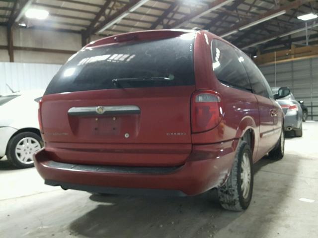 2A4GP54L46R720082 - 2006 CHRYSLER TOWN & COU RED photo 4