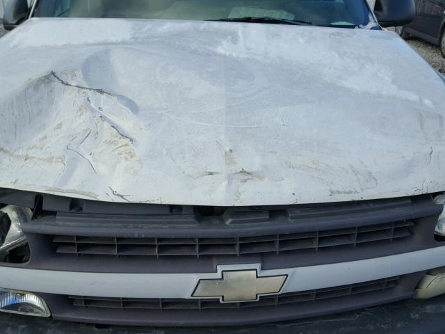 1GCEC14W41Z249805 - 2001 CHEVROLET SILVERADO WHITE photo 7