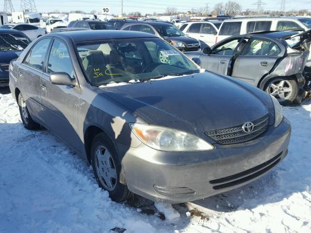 4T1BF32K92U516808 - 2002 TOYOTA CAMRY LE GRAY photo 1