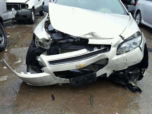 1G1ZB5E05CF255633 - 2012 CHEVROLET MALIBU LS თაფლისფერი ფოტო 9