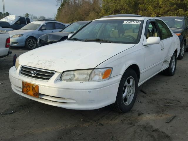 4T1BG22K8YU948810 - 2000 TOYOTA CAMRY CE WHITE photo 2