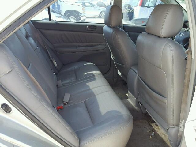 JTDBE30K020004033 - 2002 TOYOTA CAMRY LE SILVER photo 6